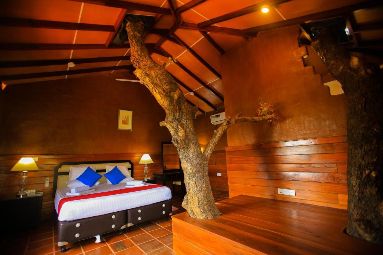 Jungle Hut Resort Sigiriya Exterior photo